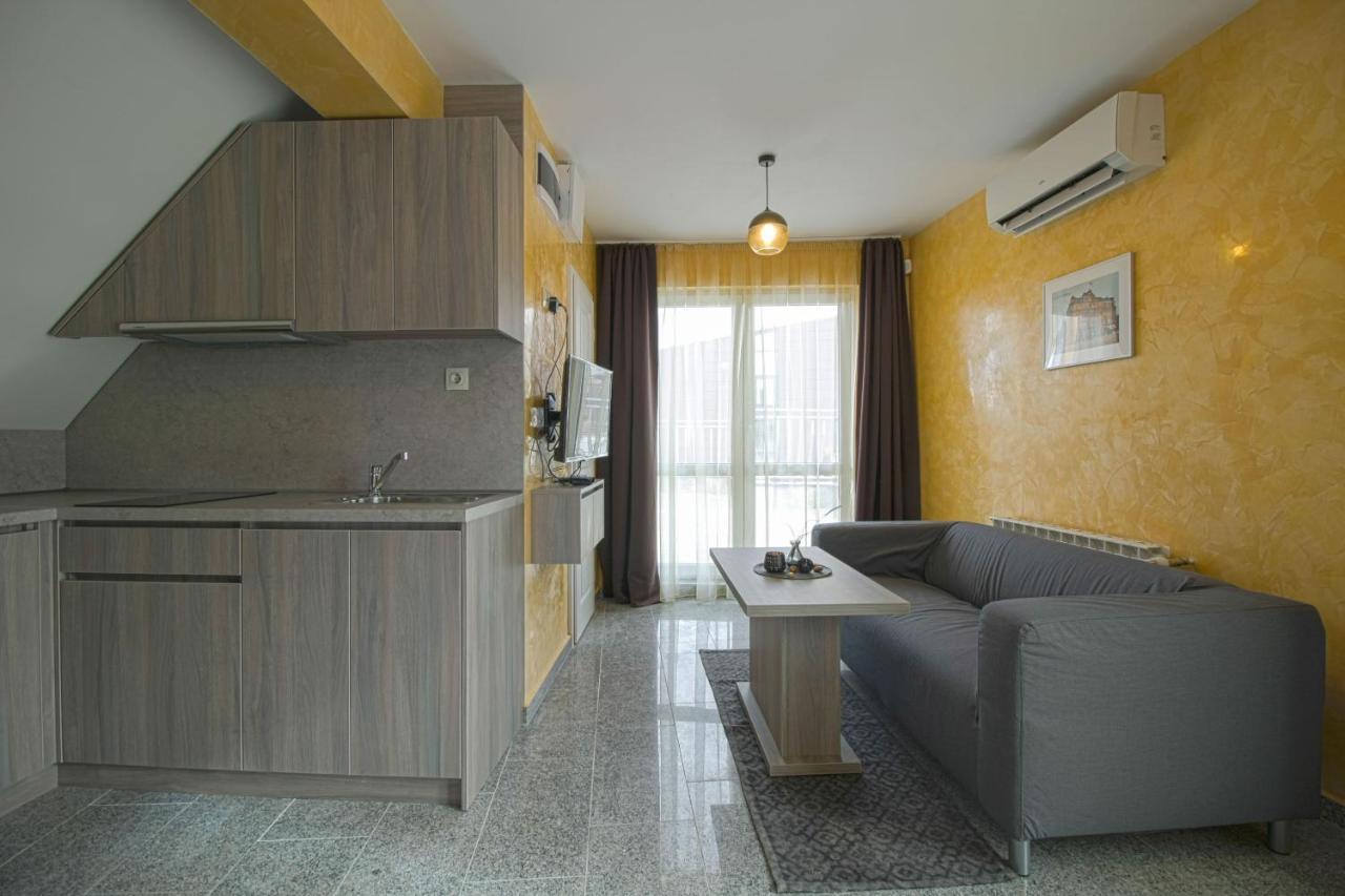 Mini Sofia Apartment Exterior foto