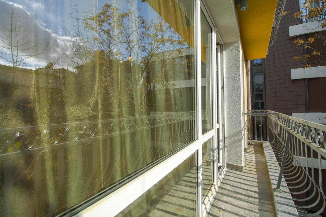 Mini Sofia Apartment Exterior foto