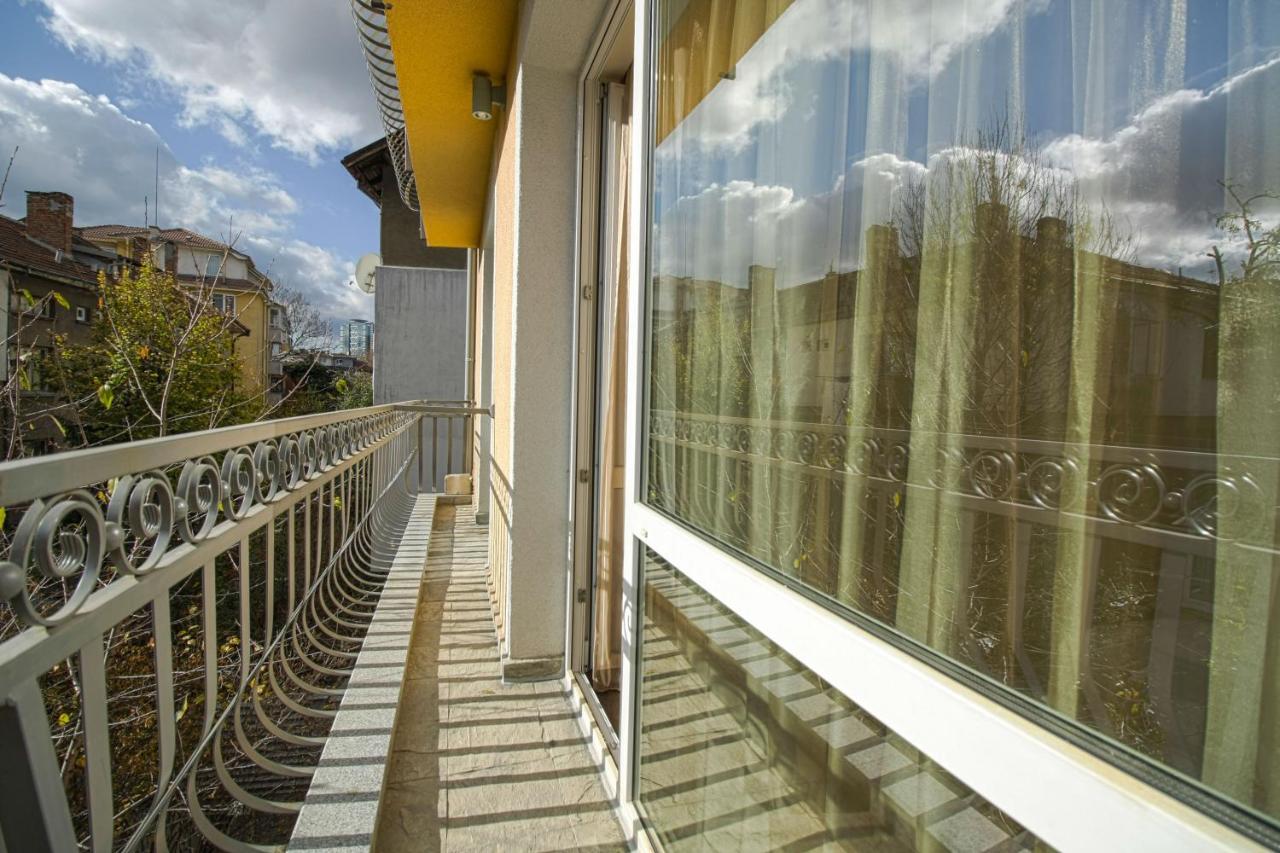 Mini Sofia Apartment Exterior foto