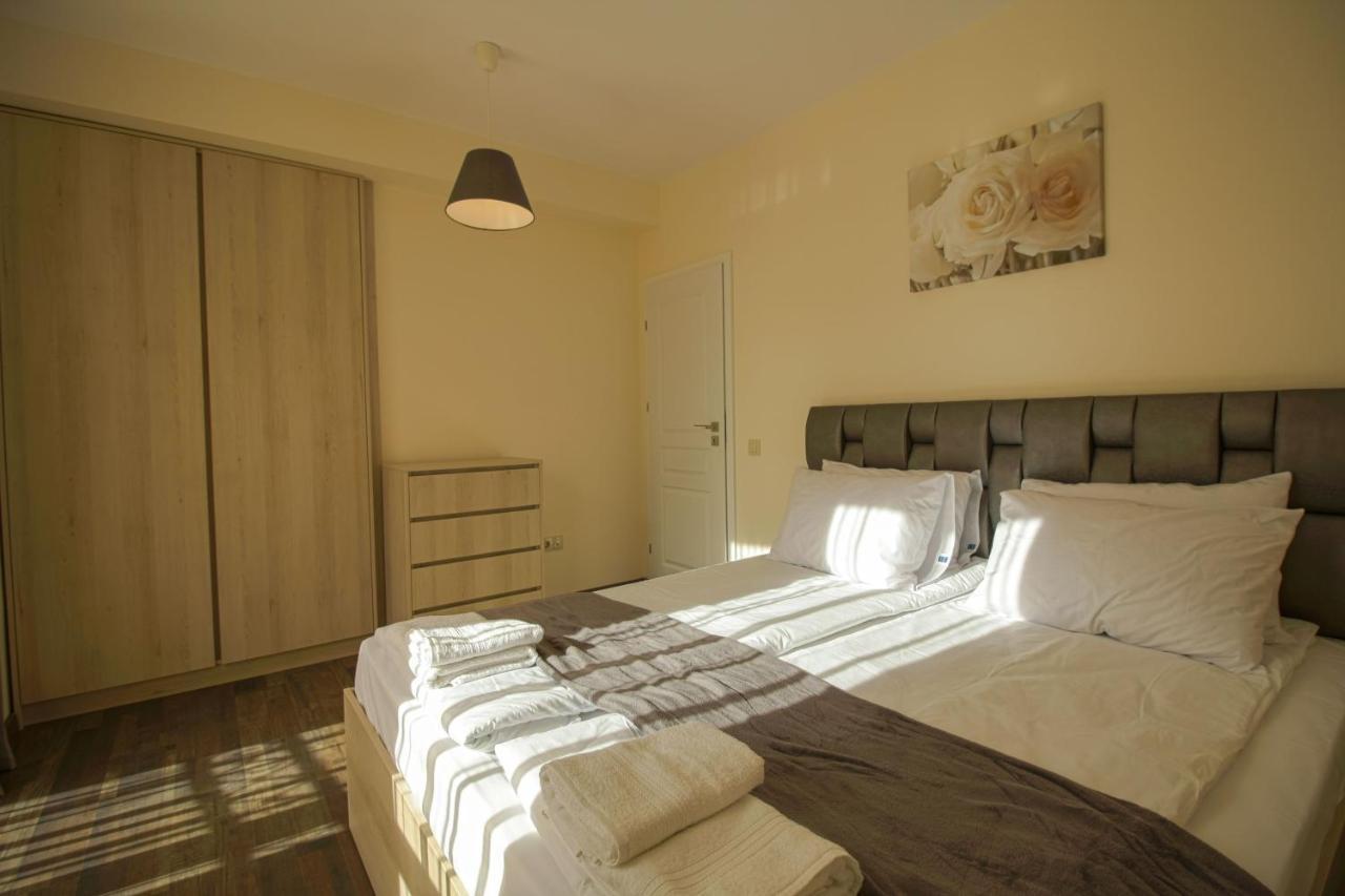 Mini Sofia Apartment Exterior foto